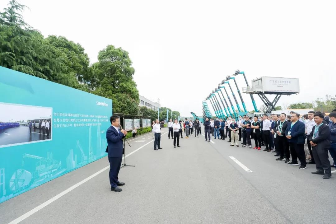 “爆品”出擊！山河智能客戶交流會(huì)簽約超8億元