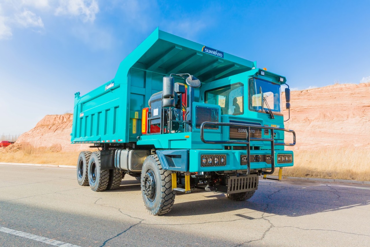 批量出口印度尼西亞！山河智能智能礦卡征戰(zhàn)礦山前線