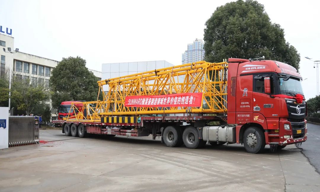 “虎”力全開！山河江麓開門紅發(fā)貨儀式隆重舉行