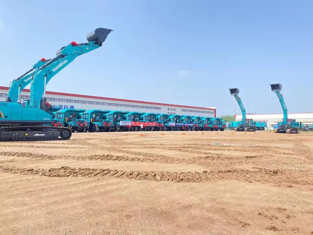 效率更高、實(shí)力更強(qiáng)！山河智能“礦山搭檔”批量交付